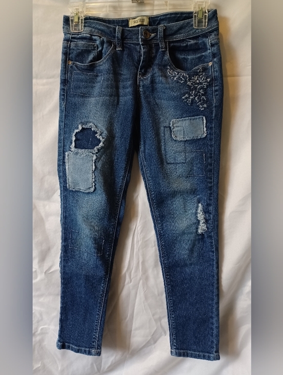 Squeeze Other - Squeeze Girls Dark Faded Blue Patch-Accent Distressed Skinny Denim Jeans
